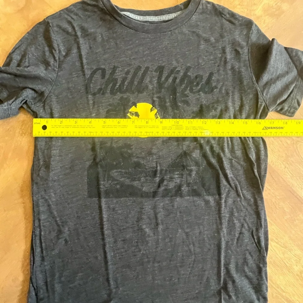 Old Navy 4-Pack Tee Bundle – Kids XL (14–16) – 1 Graphic & 3 Tie-Dye